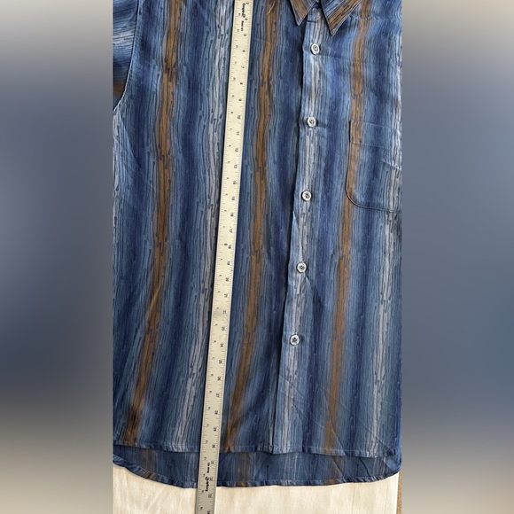 SIGNUM Mens Blue Casual Button Down Shirt with Classic Style. Size L - Picture 7 of 9